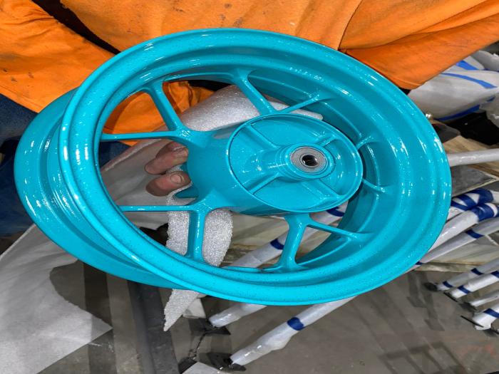 automobile powder coating turquoise wheel rim